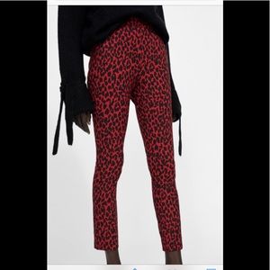 ZARA MID RISE SKINNY JEANS